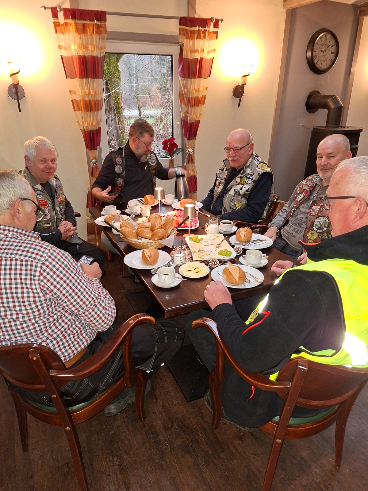 Einladung zum Frühstück Einladung zum Frühstück