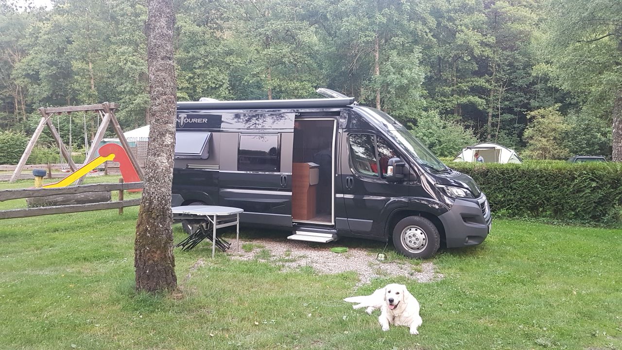 Camping-Urlaub mit Hund