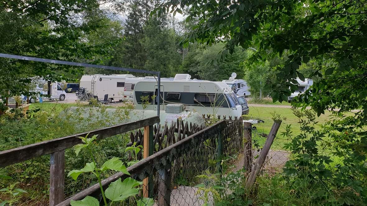 Brücke zur großen Campingwiese