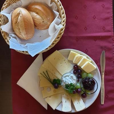 Käsiges Frühstück